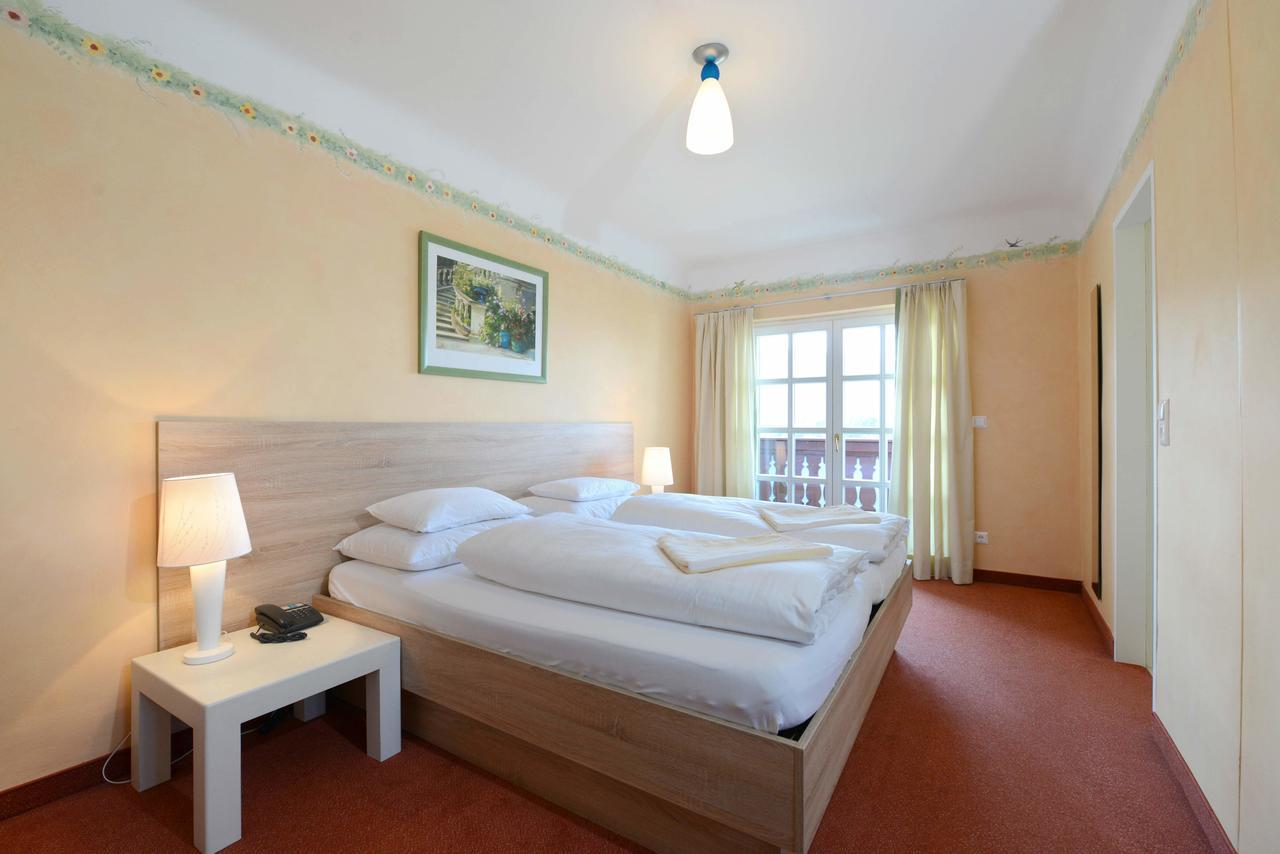 Lust Und Laune Hotel Am Woerthersee Pörtschach am Wörthersee Eksteriør bilde