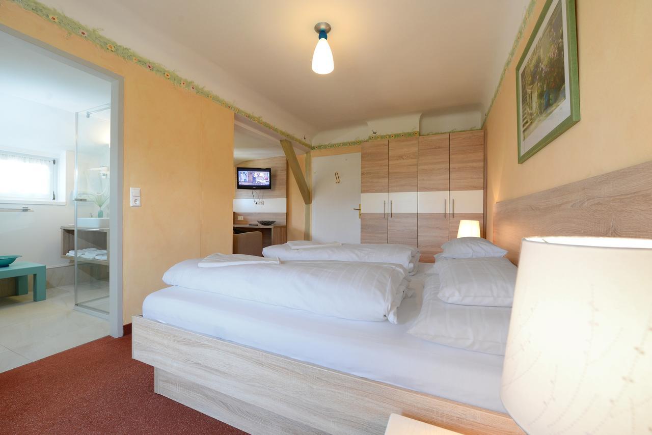 Lust Und Laune Hotel Am Woerthersee Pörtschach am Wörthersee Eksteriør bilde
